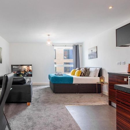 Studio Apartment - City Centre - Broad Street - Brindley Place - Wifi - Netflix - Smart Tv 伯明翰 外观 照片